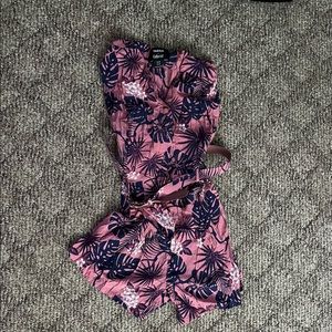 ModCloth Collectif Shortsleeve Romper